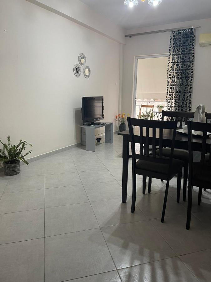 Cozy Apartment In Nea Palatia-Oropo Exterior foto